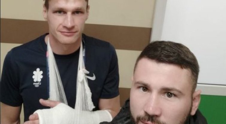 Lietuviška stiprybė: lietuvis boksininkas Europos žaidynėse varžovą įveikė su lūžusia ranka