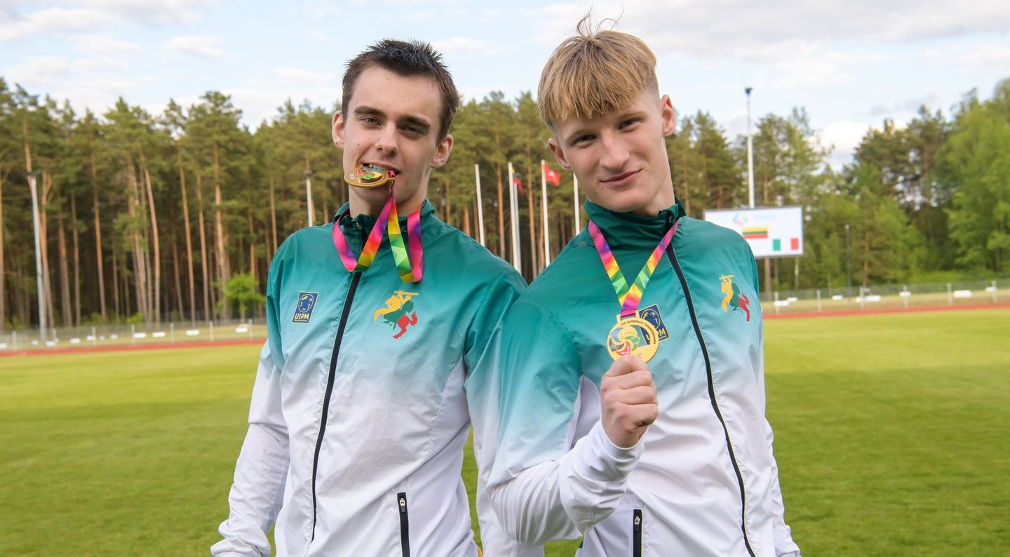 Europos čempionato auksą iškovoję jaunieji penkiakovininkai: „Patikėkite, buvo, ką veikti“